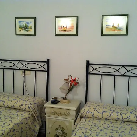 Hotel Palacio De Monfarracinos