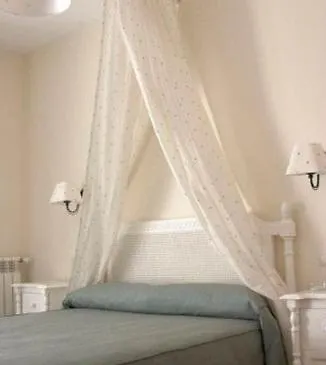 Palacio De Monfarracinos 3*