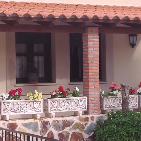 Palacio De Monfarracinos Benavente