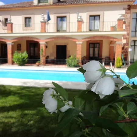 Palacio De Monfarracinos 3*