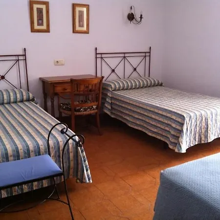 Palacio De Monfarracinos Hotel 3*