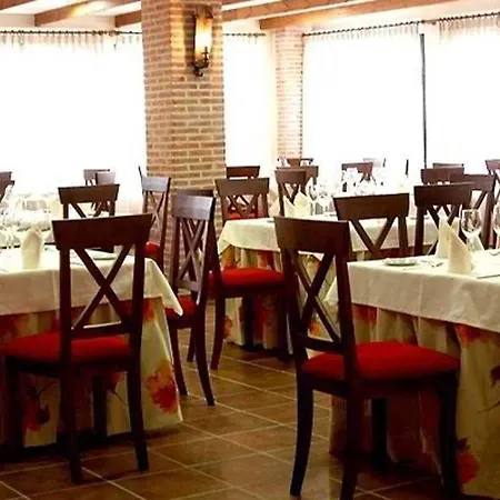 Palacio De Monfarracinos Benavente