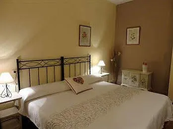 Hotel Palacio De Monfarracinos