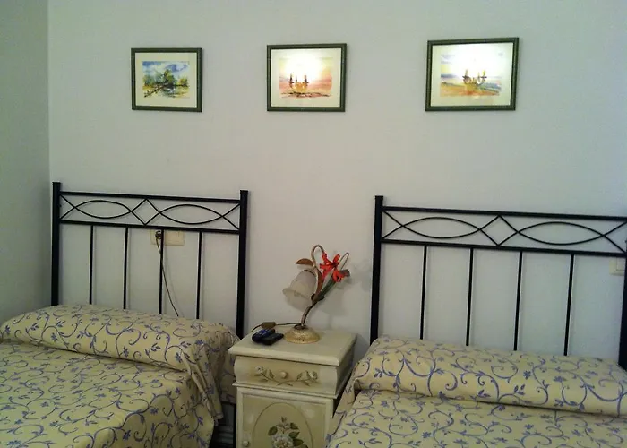 Hotel Palacio De Monfarracinos