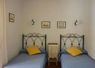 Hotel Palacio De Monfarracinos