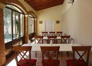 Palacio De Monfarracinos Hotel